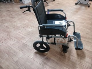 Silla de ruedas karma agile
