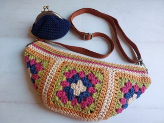 Riñonera granny crochet nueva
