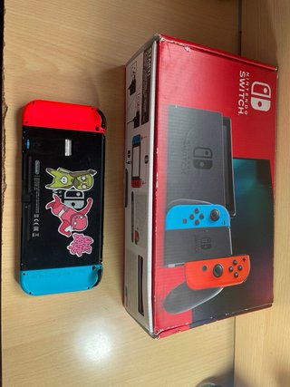 Nintendo Switch Blu/Rosso + Mario Kart 8 Deluxe