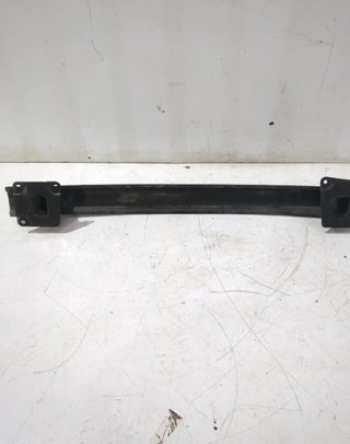 Volkswagen 165861 600807 refuerzo paragolpes polo
