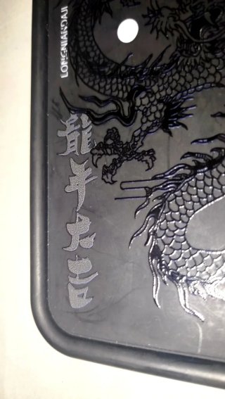 Funda iPhone 14 Pro Max Dragón Chino Negra