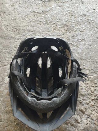 Casco Bell Montaña Azul Visera