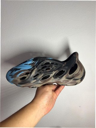 Adidas Yeezy Foam Runner MX Cinder EU 43