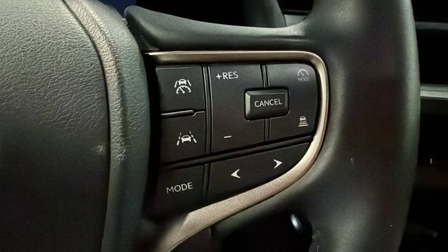 Lexus UX 2025, foto 9
