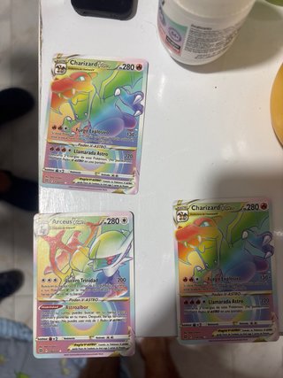 Carta Pokémon Charizard V ASTRO Rainbow