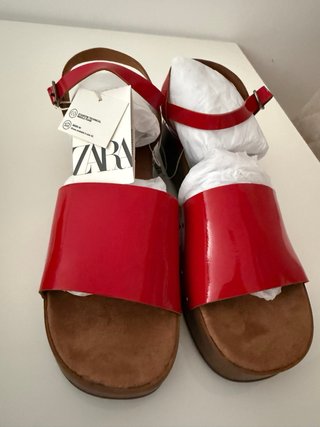Sandalias Zara Rojas Nuevas Talla 38
