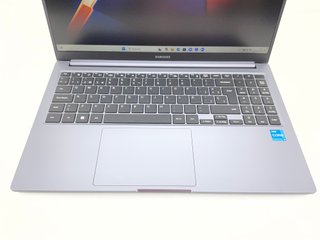 Portátil Samsung NP750 Gris/Plata