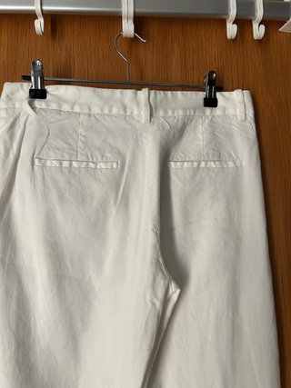 Pantalón blanco como nuevo. Del 2025.Massimo Dutti