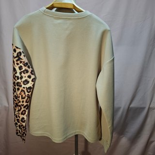Sudadera Shein animal print beige y marrón