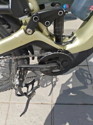 Bicicleta Eléctrica Giant Stormguard E
