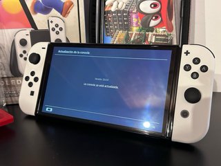 Nintendo Switch OLED Blanca + REGALO