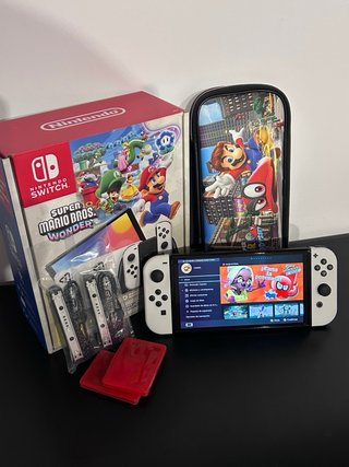 Nintendo Switch OLED Blanca + REGALO