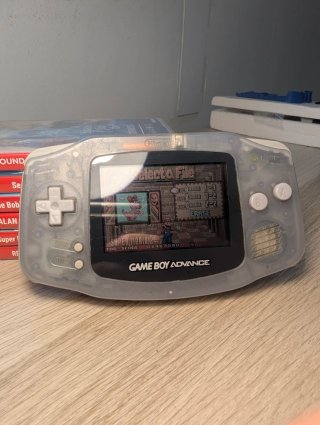 Nintendo Game Boy Advance Gris Translúcido