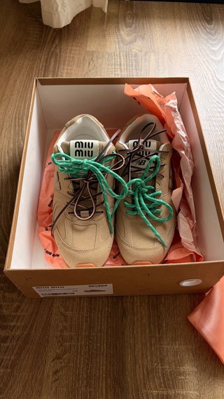 Miu Miu x New Balance Taglia 38