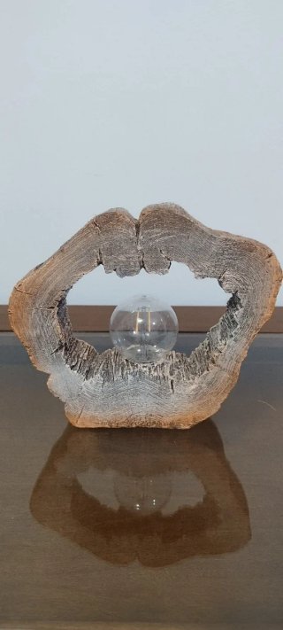 Lámpara de mesa rústica madera