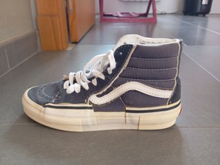 Botas Vans SK8-Hi grises y blancas