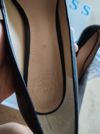 Guess Decolleté Nere in Pelle