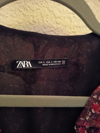 Vestido ZARA floral manga larga