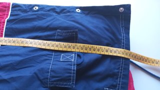 Chaqueta cortavientos niño azul y rojo