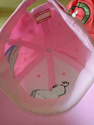 Gorra rosa con toro y logo España