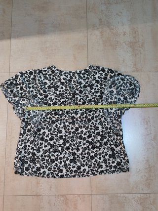 Blusas de flores con volantes (pack 2 unidades)