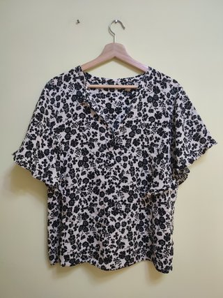 Blusas de flores con volantes (pack 2 unidades)