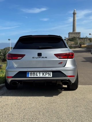 SEAT Leon cupra st