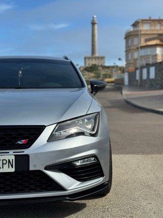 SEAT Leon cupra st