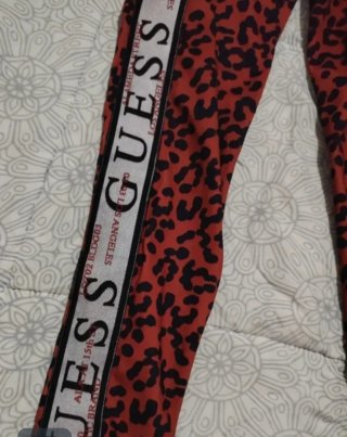 Leggings Guess Leopardo Rojo Push Up Talla S