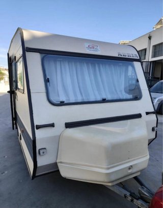 Caravana Adria 750kg
