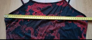Vestido Shein dragones negro y rojo Talla M