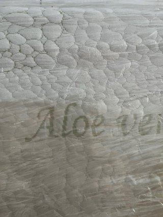 Colchón Visco Aloe Vera Infantil embalado.