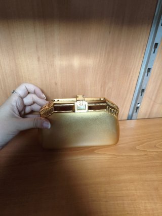 Bolso de fiesta dorado