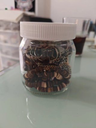 Barattolo di gioielli misteriosi 3