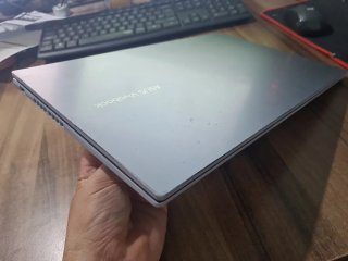 ASUS Vivobook 15 i5-1235U 8GB RAM 512GB SSD