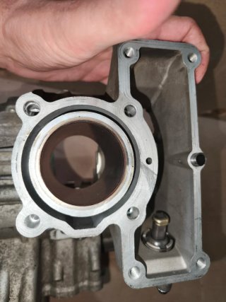 Cárter motor superior con camisas de cilindros