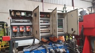 - MAQUINA PARA TRABAJOS FERRALLA