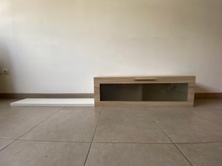 Mueble TV moderno con armario y estante