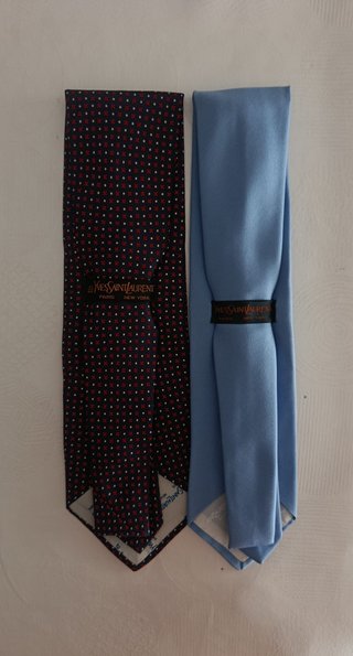 Cravatte Yves Saint Laurent (YSL) Blu e Rossa