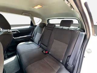 Toyota Auris 1.8 Hybrid Active