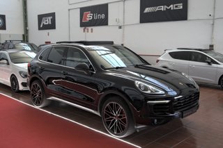 Porsche Cayenne 2016