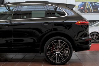 Porsche Cayenne 2016