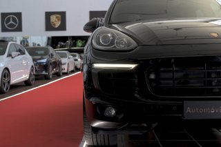 Porsche Cayenne 2016