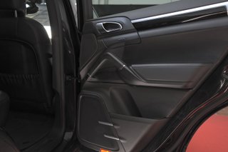 Porsche Cayenne 2016