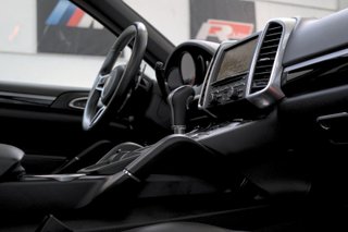 Porsche Cayenne 2016