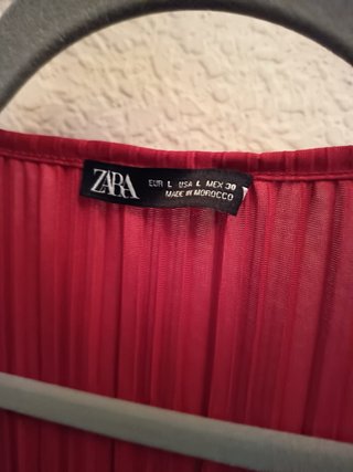 Vestido ZARA Rojo Plisado