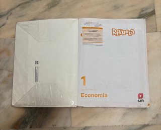 1 Bachillerato, Economía Revuela