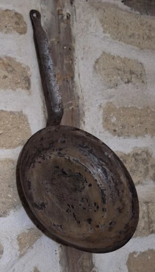 SARTEN ANTIGUA HESO24DR HIERRO/ACERO-COCINA TRADIC