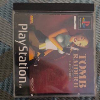 Tomb Raider II PS1 en buen estado