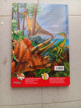 Dinosaurios. Y Gerónimo Stilton